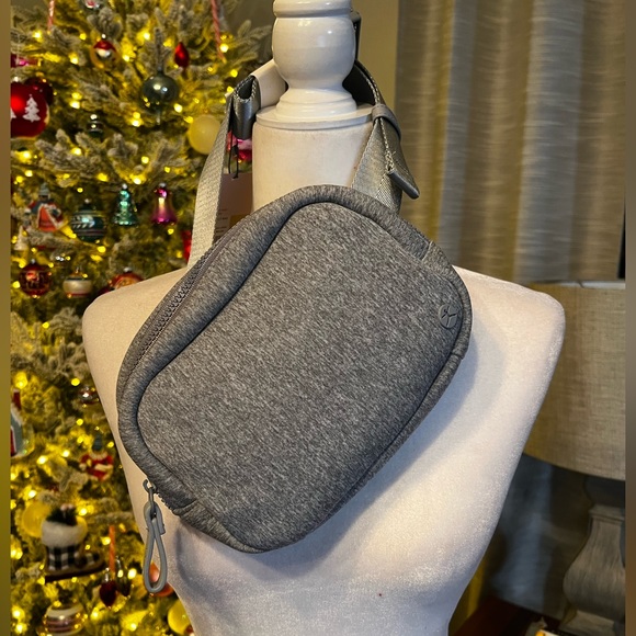 Danskin Handbags - NWT-Danskin Ella Belt Bag Heatherd Gray